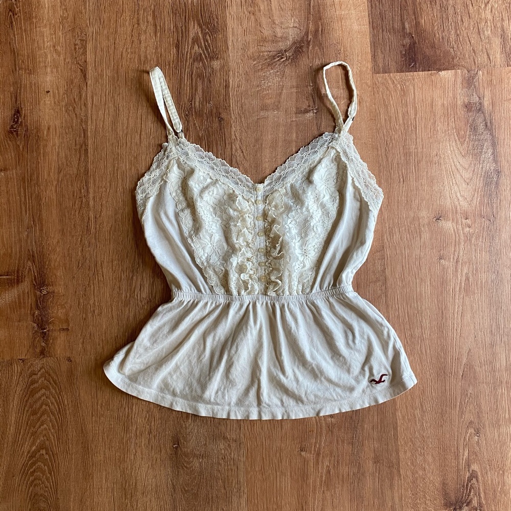 Hollister cream lace tank cinched waist v neck